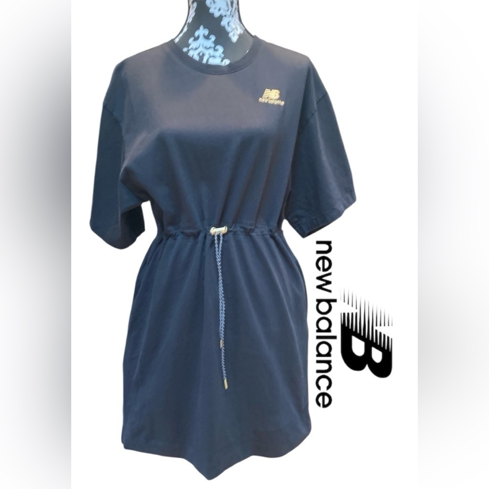 New Balance Dress Sweatshirt‎ Short Sleeve Small Black Like New Condition